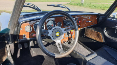 LOTUS ELAN DASHBOARD STUURZIJDE.jpg and 